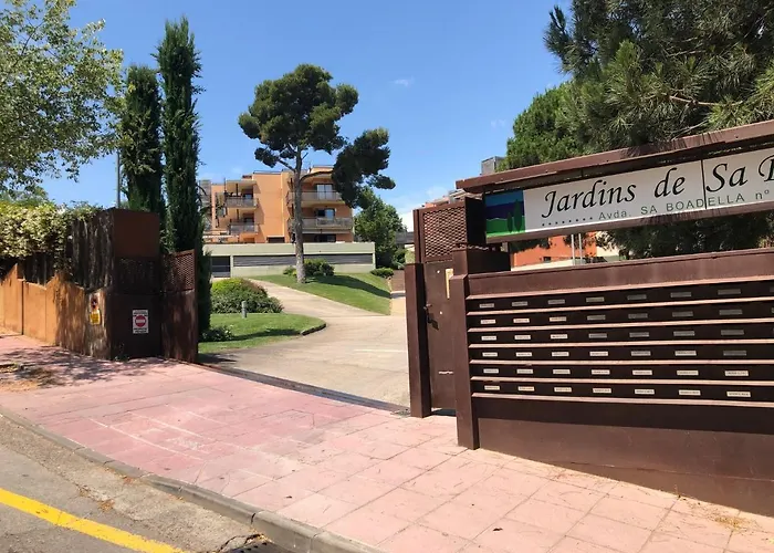 Sunny Sa Boadella Big Solarium Sea View *